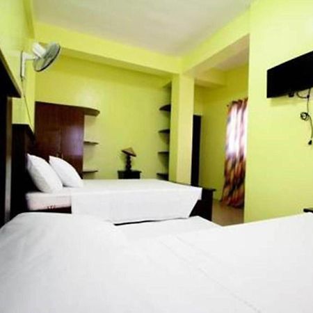 Luis Bay Travellers Lodge Đảo Coron Ngoại thất bức ảnh