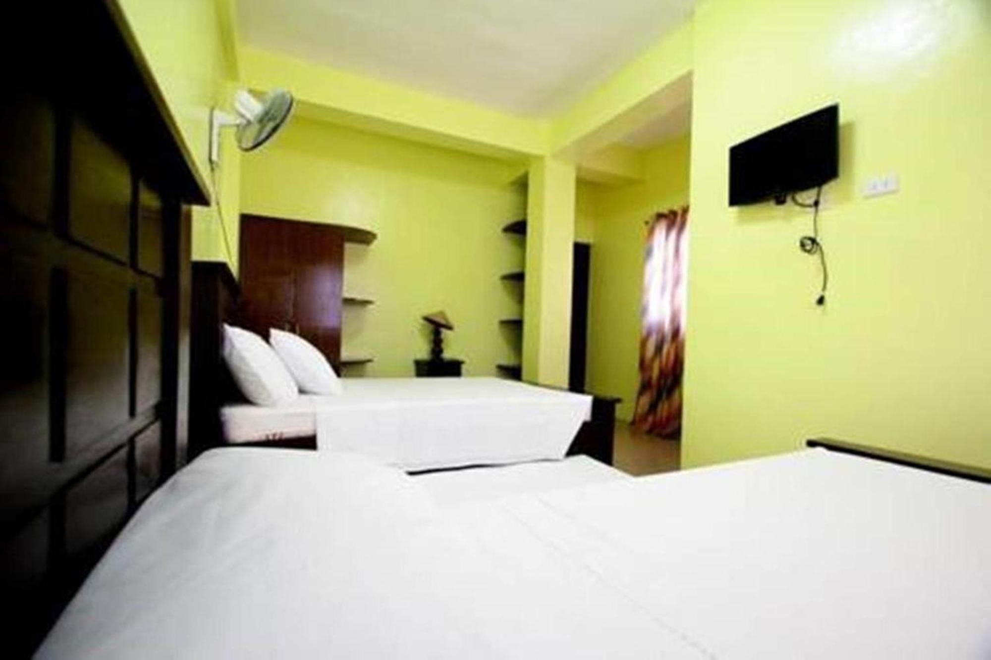 Luis Bay Travellers Lodge Đảo Coron Ngoại thất bức ảnh
