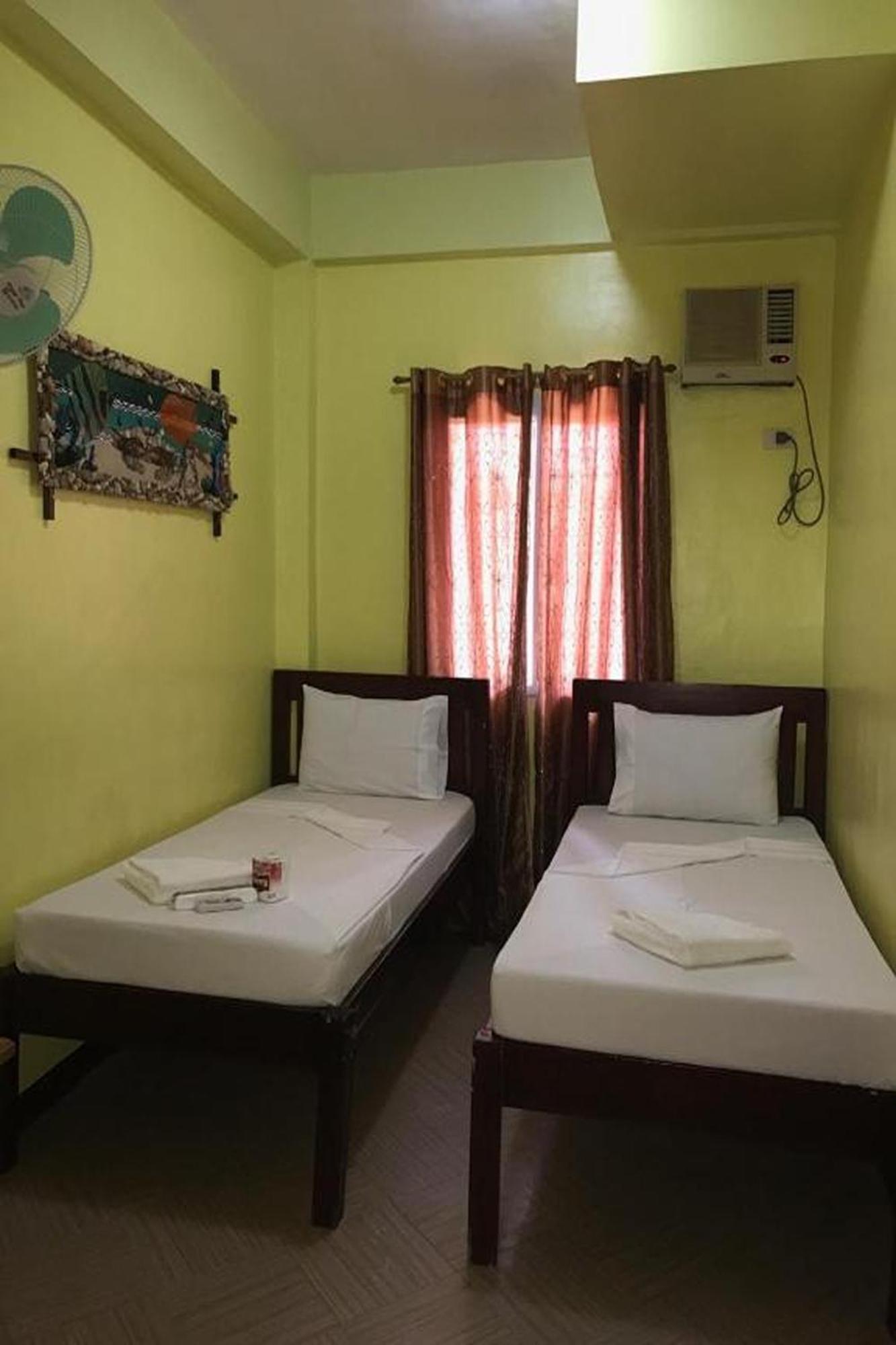 Luis Bay Travellers Lodge Đảo Coron Ngoại thất bức ảnh