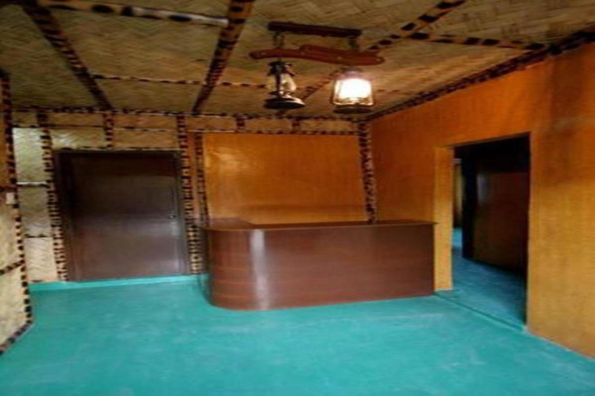 Luis Bay Travellers Lodge Đảo Coron Ngoại thất bức ảnh