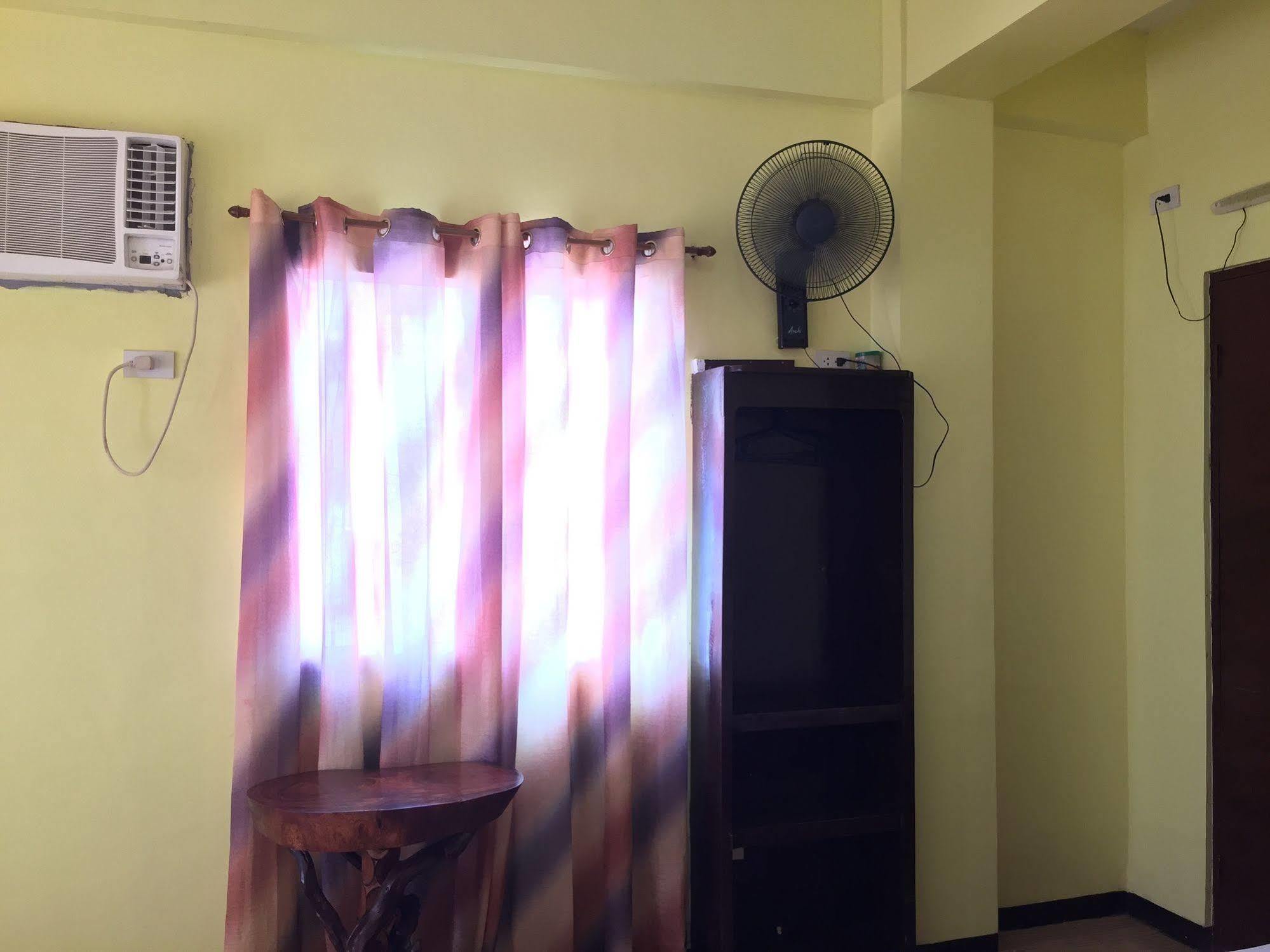 Luis Bay Travellers Lodge Đảo Coron Ngoại thất bức ảnh