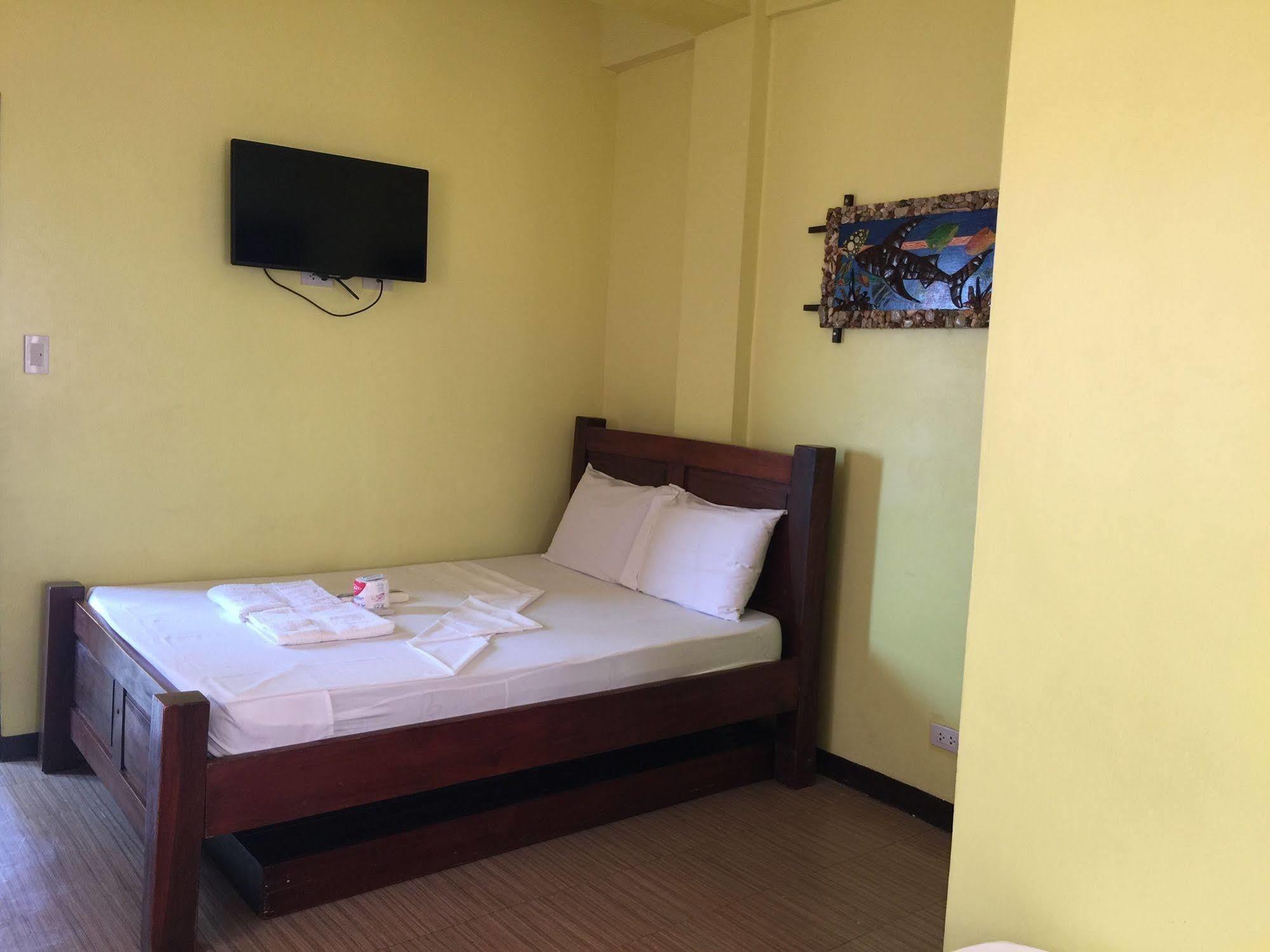 Luis Bay Travellers Lodge Đảo Coron Ngoại thất bức ảnh