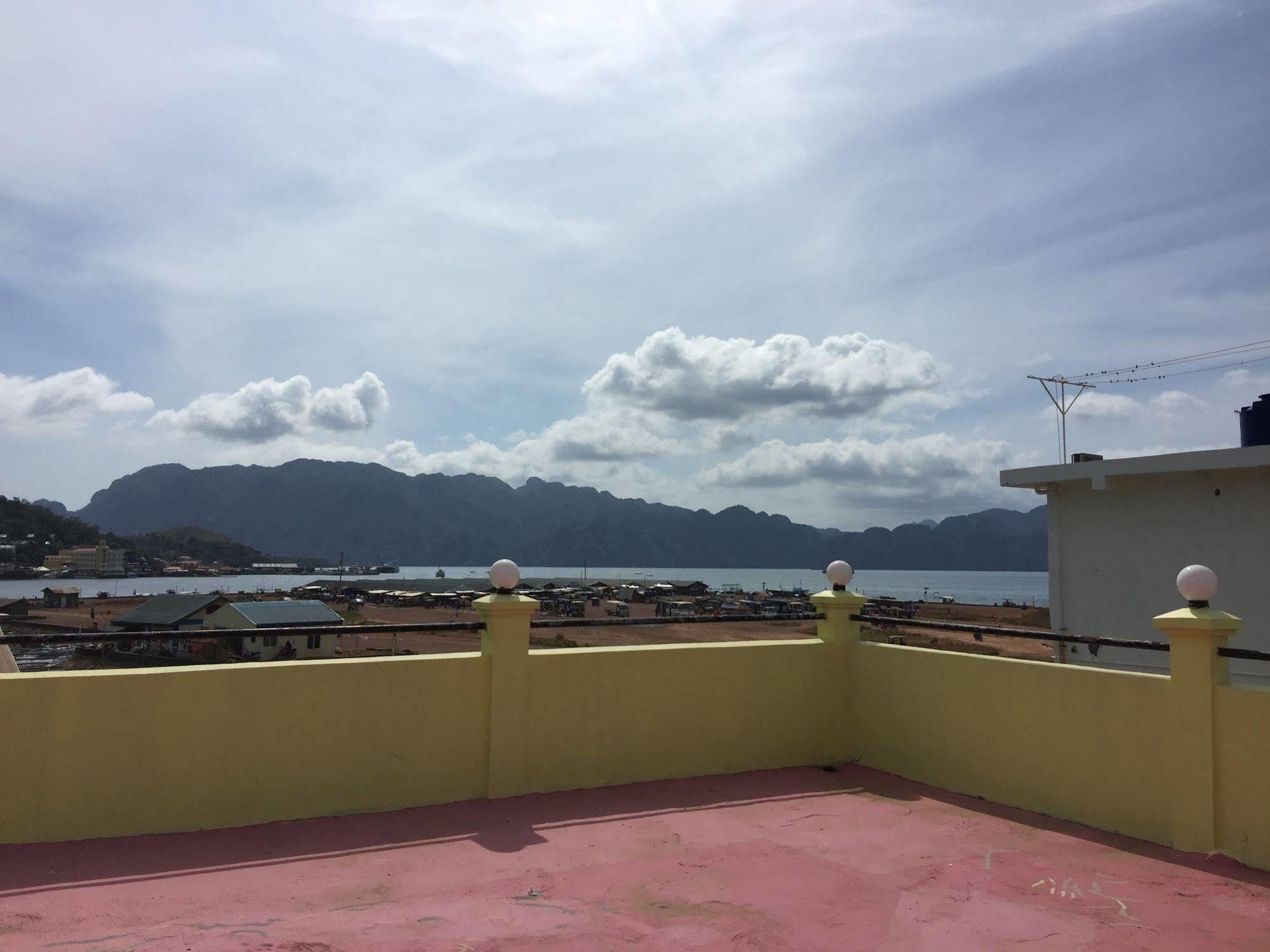 Luis Bay Travellers Lodge Đảo Coron Ngoại thất bức ảnh